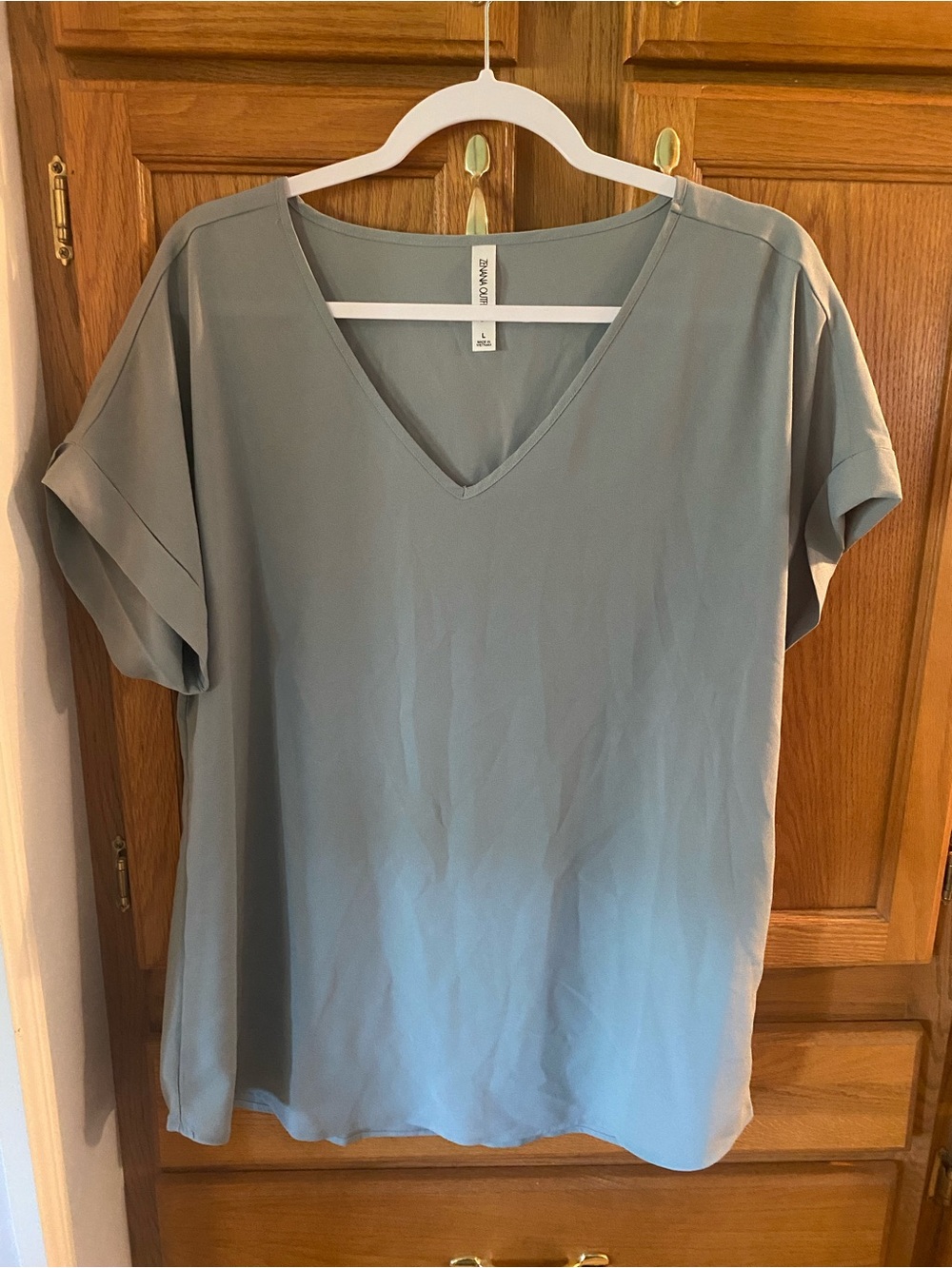 Zenana Outfitters Sage V-Neck Short Sleeve Tunic Top